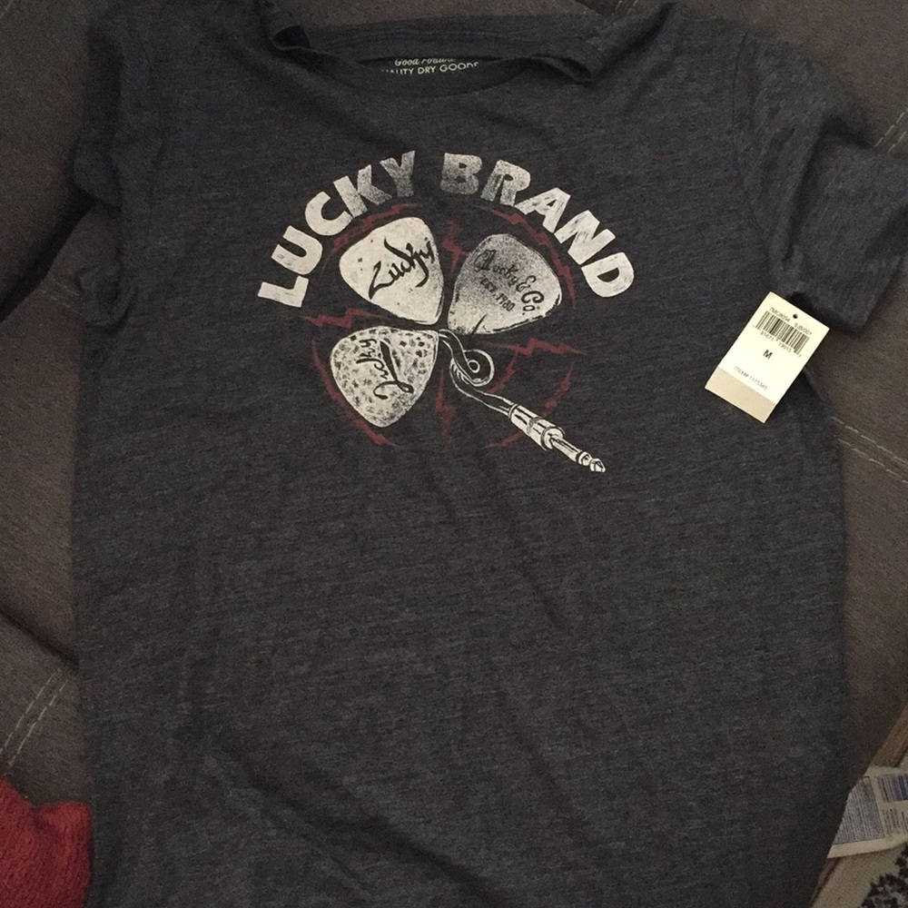 Lucky Brand T-Shirt